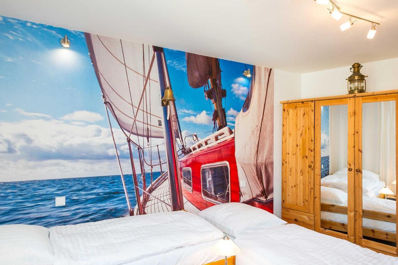 Ferienwohnung Traumfängerloge -Hafenresidenz Waren  Exterior foto