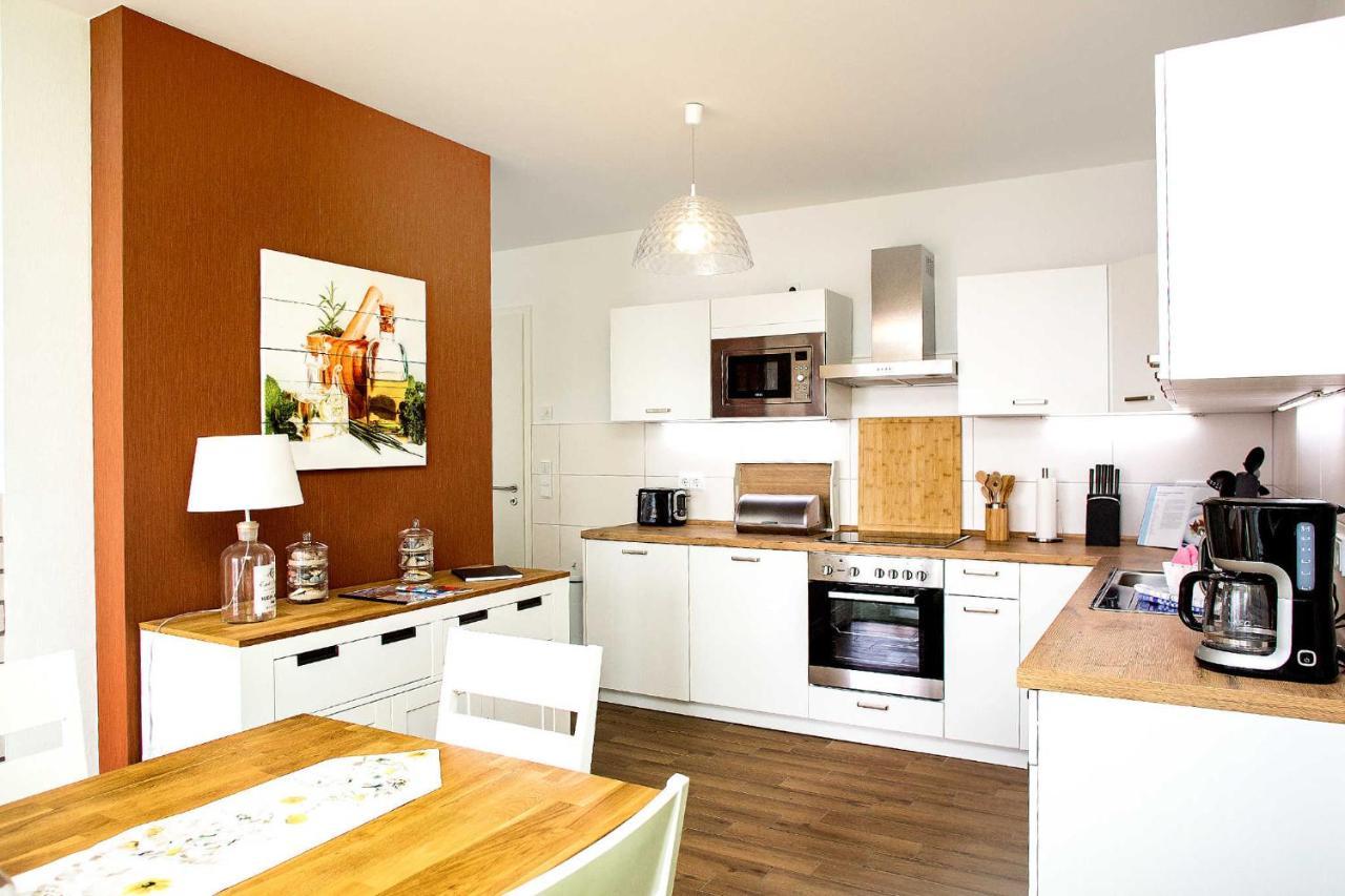 Ferienwohnung Traumfängerloge -Hafenresidenz Waren  Exterior foto