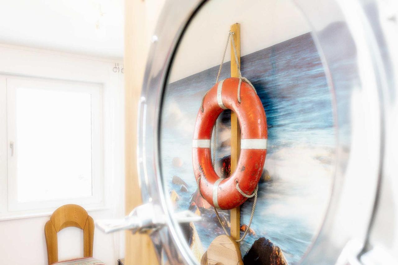 Ferienwohnung Traumfängerloge -Hafenresidenz Waren  Exterior foto