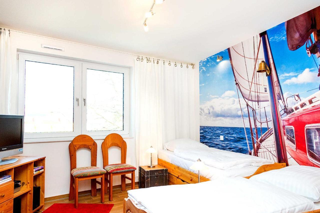 Ferienwohnung Traumfängerloge -Hafenresidenz Waren  Exterior foto